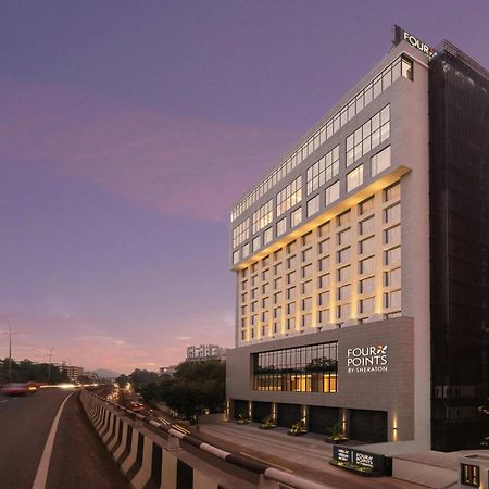 Four Points By Sheraton Nášik Exteriér fotografie